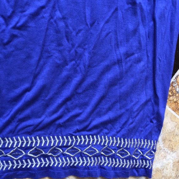 Forgotten Grace Stunning silver embroidered tank - Picture 7 of 8